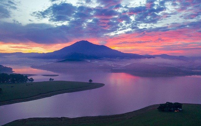 lake-mountain-sunset