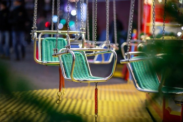 night-markets-switzerland.jpg