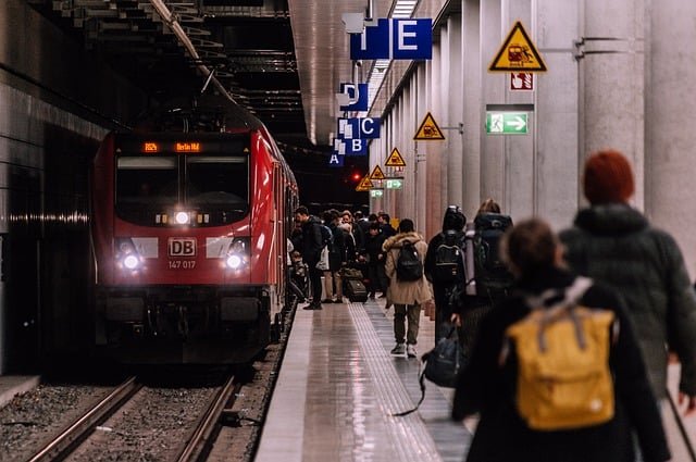mountain-train-panoramics.jpg