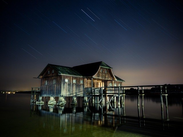 star-gazing-boat.jpg