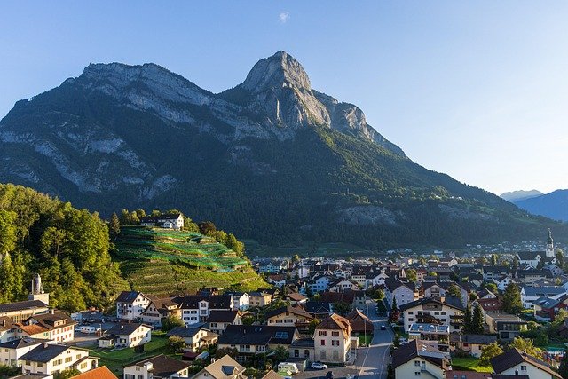 Autofreies Dorf in der Schweiz