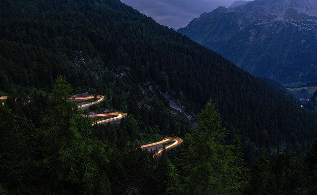 car-free-summer-switzerland.jpg